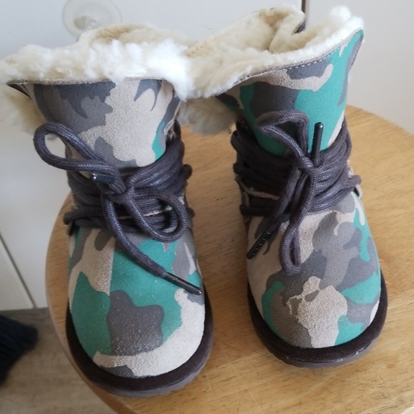TODDLER EMU WOOL BOOTS CAMOUFLAGE SZ 9 - Picture 2 of 4